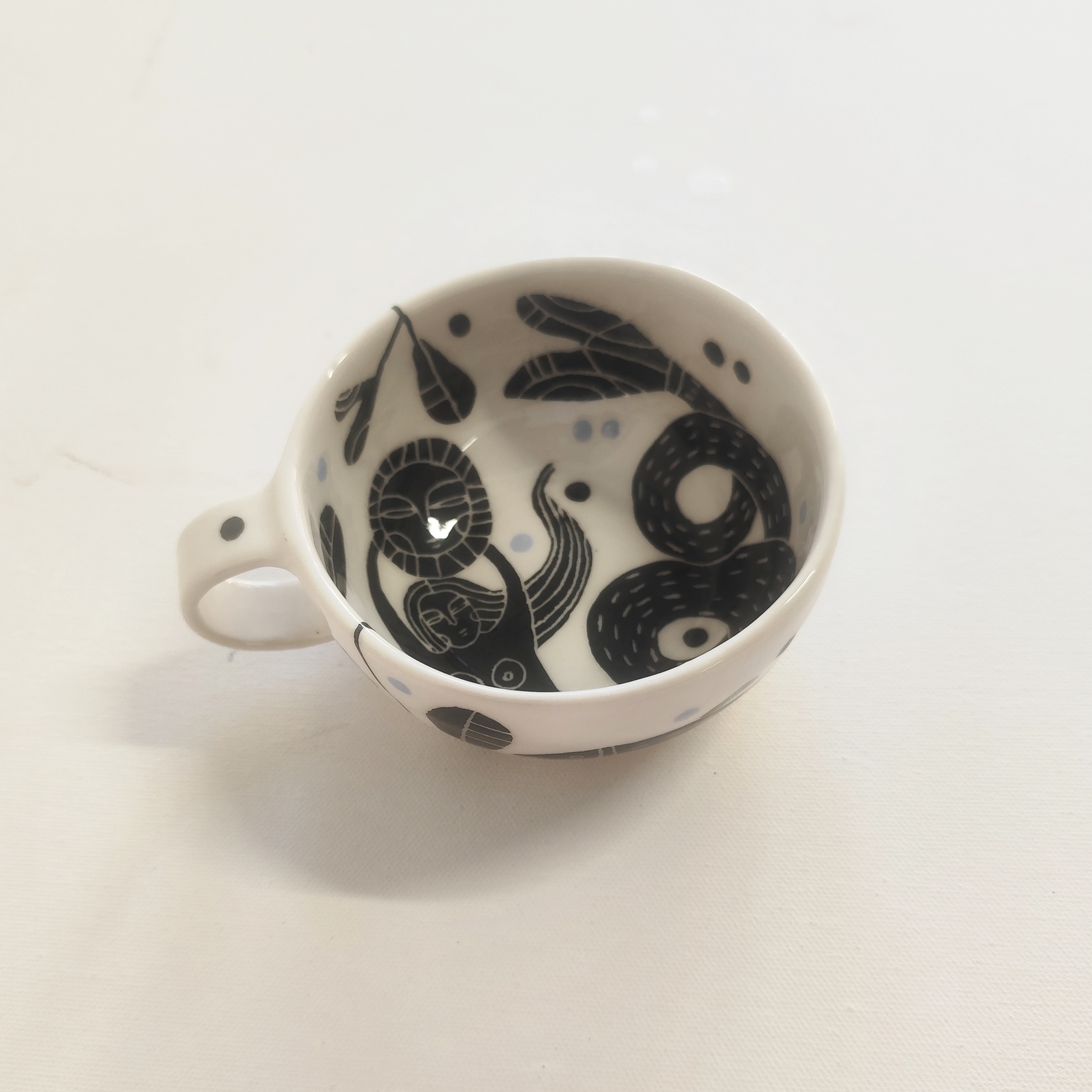 Mermaid holding the sun, Rounded wide mug
