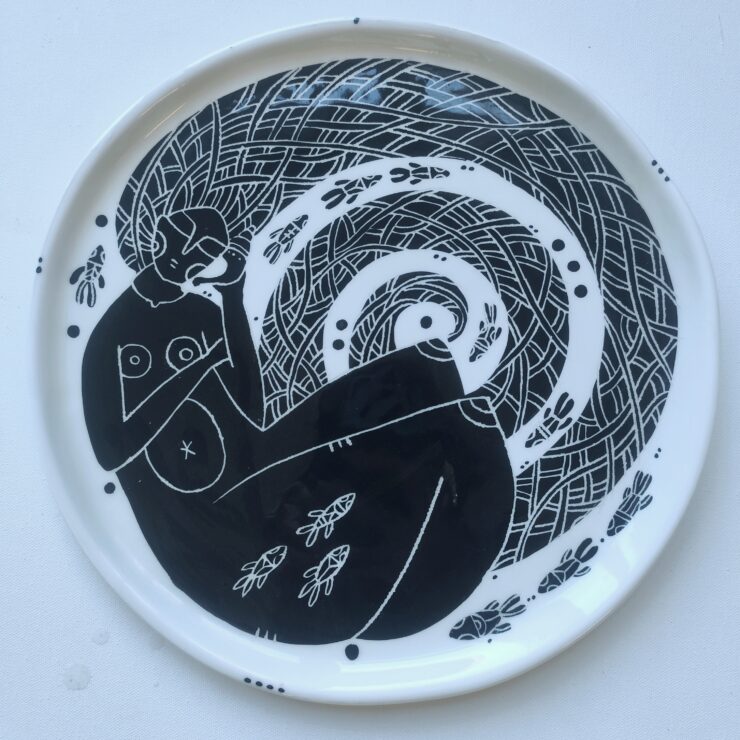 Girl with seashell, Shallow platter, Big size